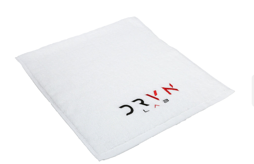 SIGNATURE WORKOUT TOWEL